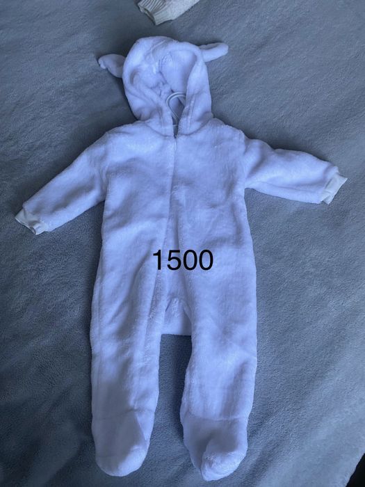 Продам детские вещи