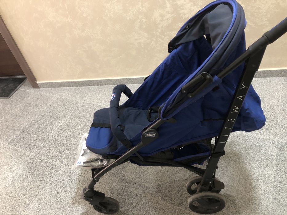 Chicco Liteway количка