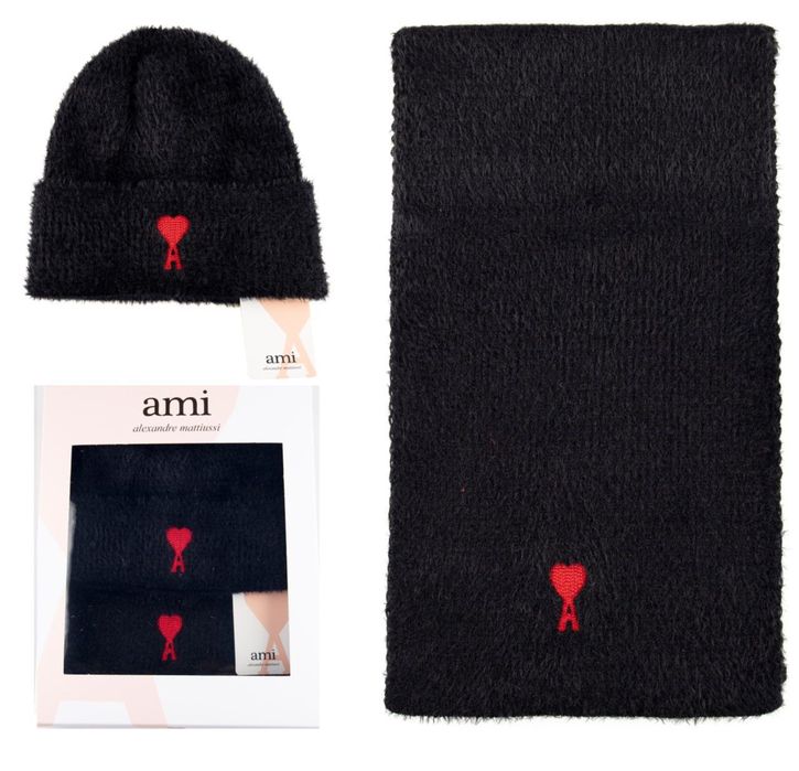 Caciula + fular, cutie inclusa pt dama si barbat