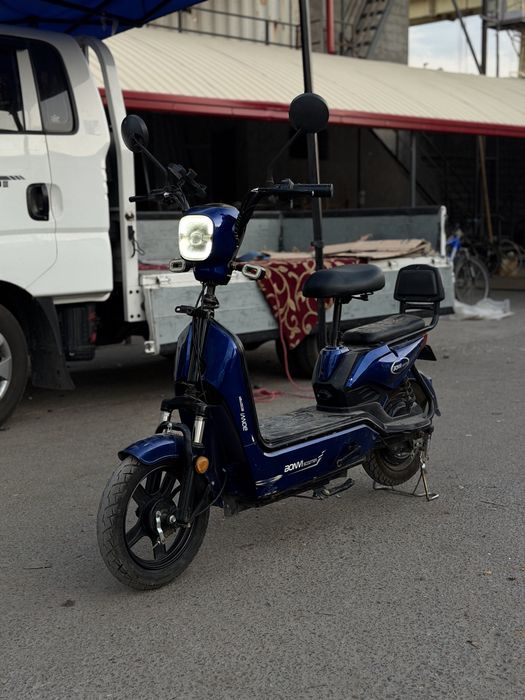 Elektro skuter Tezligi25 xolati Zoʻr Yengi akumlyatorlari bilan obmen