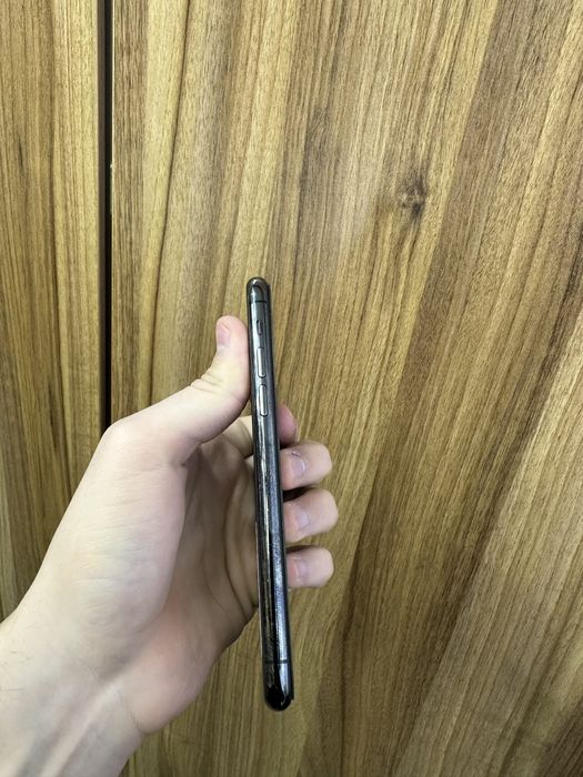 Iphone 11 pro black 64 gb 80%