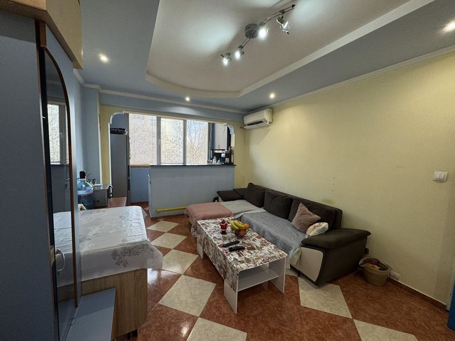 Продава се Двустаен апартамент в София, Младост 4 - 50 кв.м за 1599 €/кв.м - Снимка #1