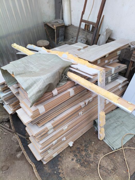 Ламинат 8мм, 60 квадратов