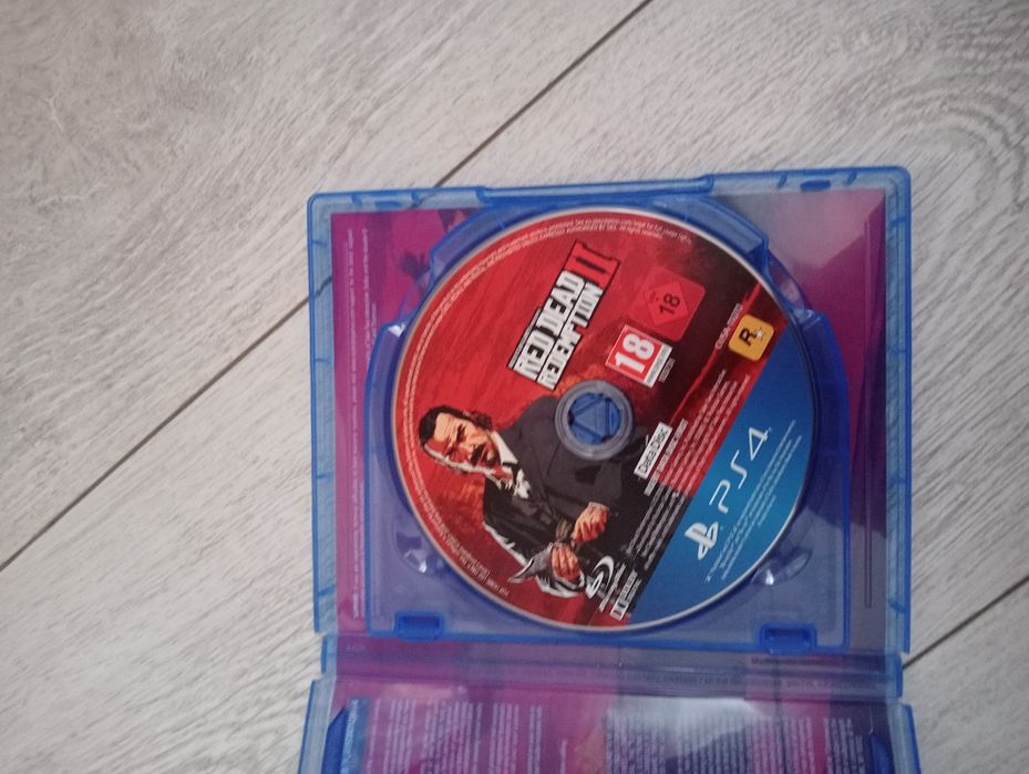 Продавам Red dead Redemption 2