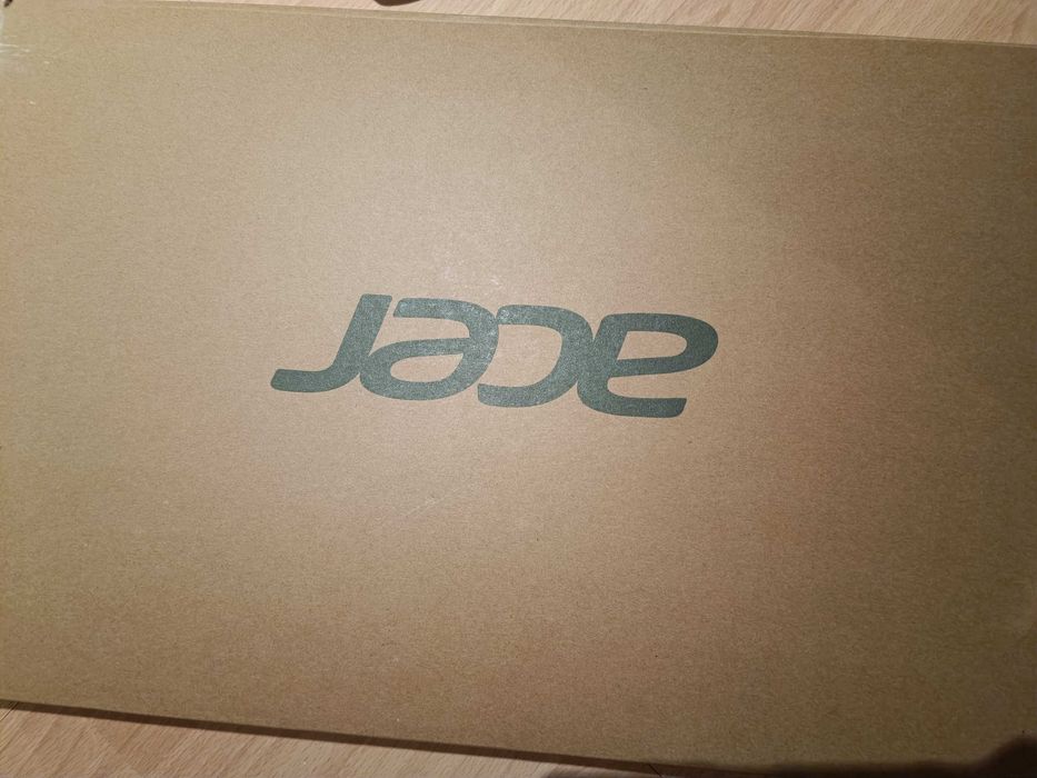 Лаптоп ACER Swift X + зарядно