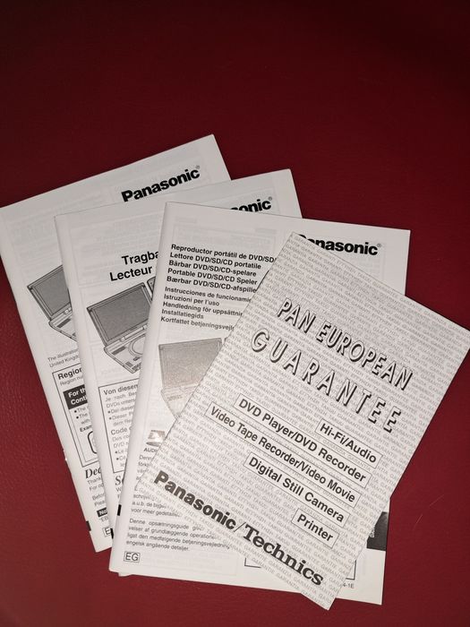 Panasonic Портативный DVD проигрыватель