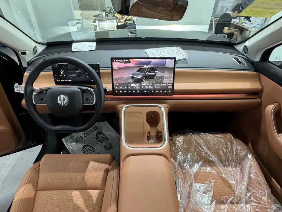 Leapmotor C16 hybrid 200 smart drive pod zakaz