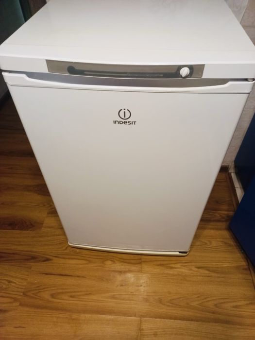 Продам Морозильник в отличном состоянии