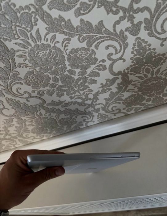 Tableta Microsoft Surface Go