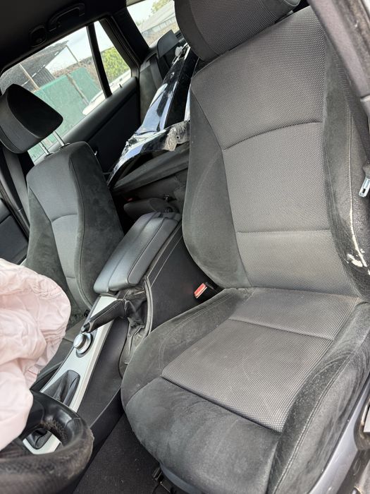 Dezmembrez BMW e91 2.0 d m47 163 cai