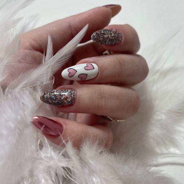 Мастер маникюра!!