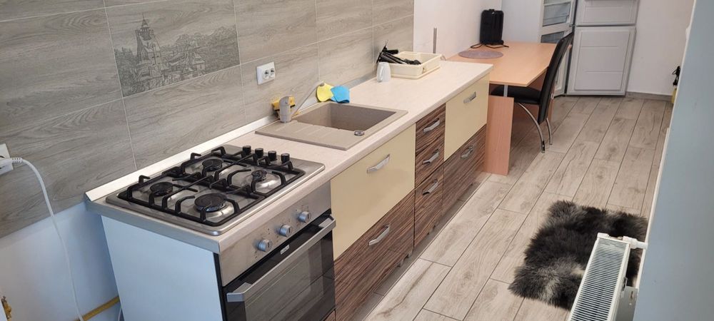Inchiriez apartament 1 camera in Lazar Residence