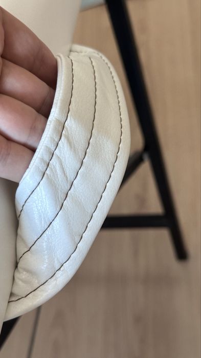 Массажная кушетка