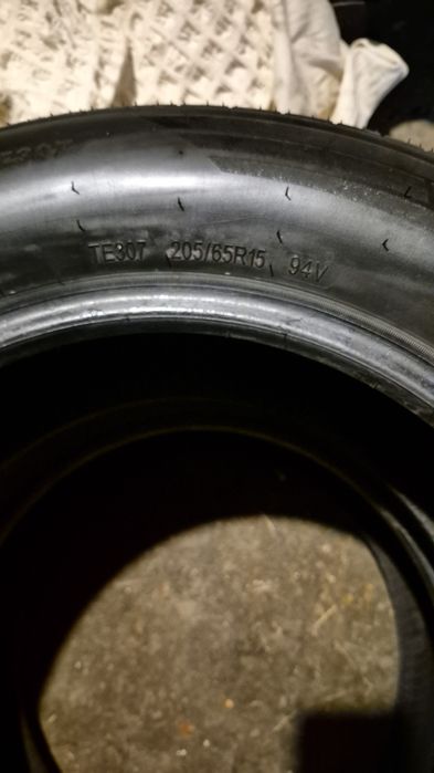 Срочно Продам шины лето R15