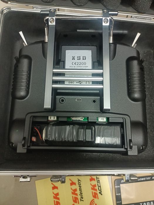 Radiocomanda FrSky X9D + ELRS + 4 in 1 multiprotocol