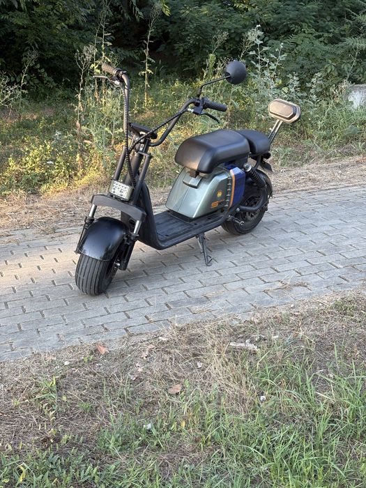 De vanzare moped