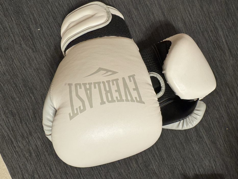 Manusi Box EVERLAST Powerlock 2