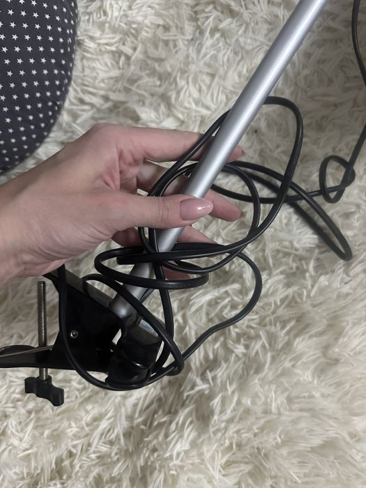 Лампа с креплением