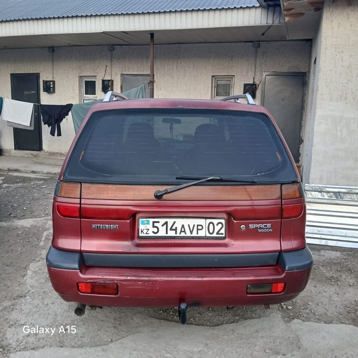 Авто в хорошем состоянии.