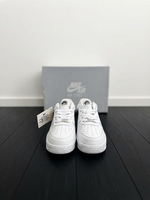 Adidasi Nike Air Force 1 '07 - Unisex