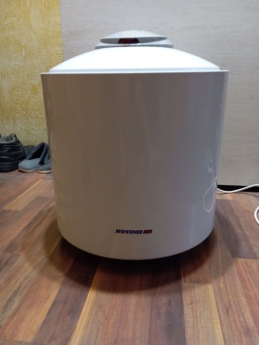 Водонагреватель Ediisson ER50V