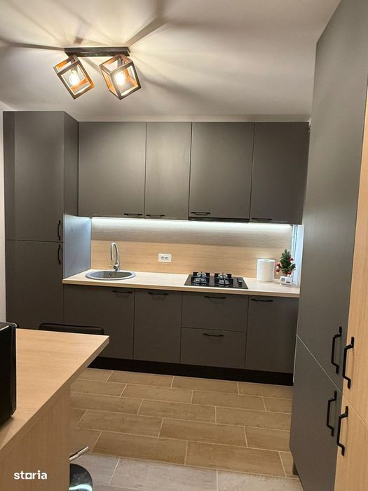Mobilat & Utilat Complet | 2 Camere Renovate – Tractoru, Zona Cerna