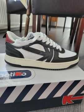 Маратонки от Испания