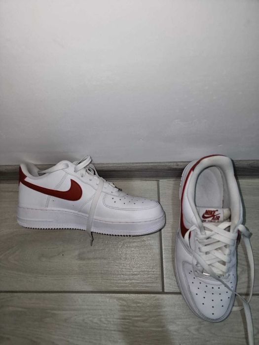 Vanzare geaca + adidasi sport