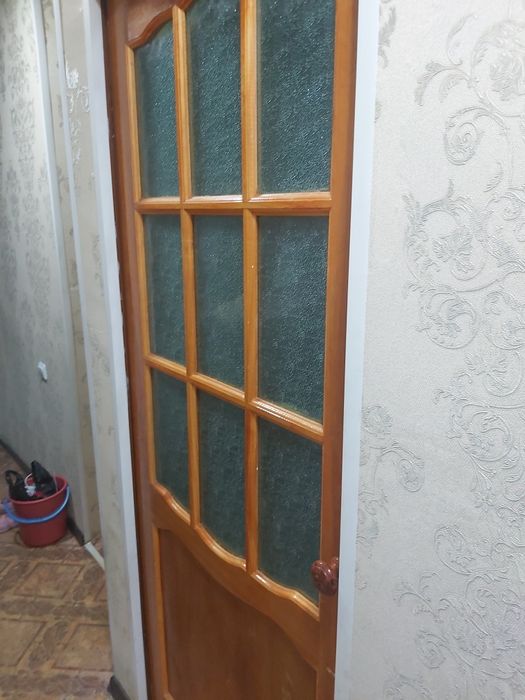 Продам межкомнатные двери