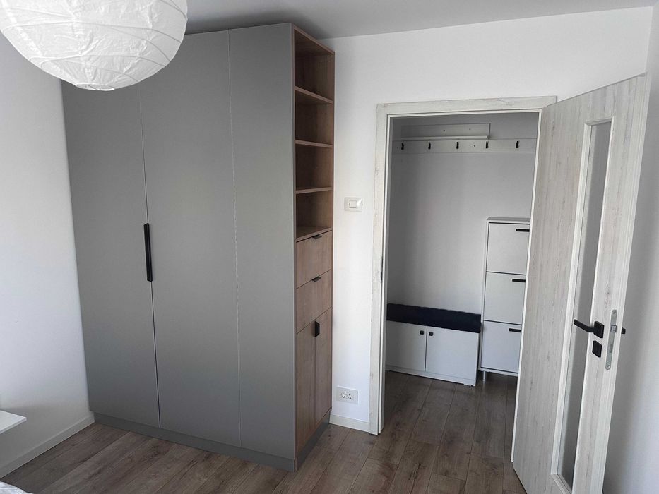 Apartament 2 camere, str Tarnita