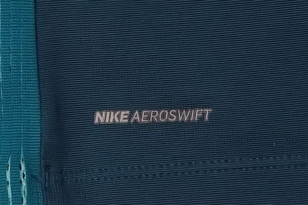 Nike DRI-FIT Aeroswift Top оригинално горнище ръст 147-158см Найк спорт горно горница