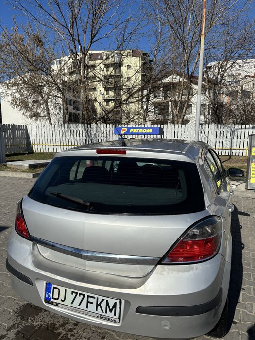 Opel astra H.                      .