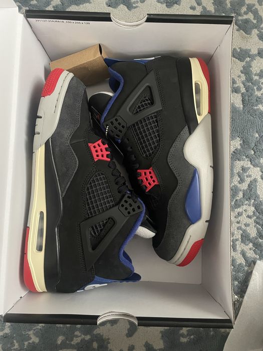 Jordan 4 rare air