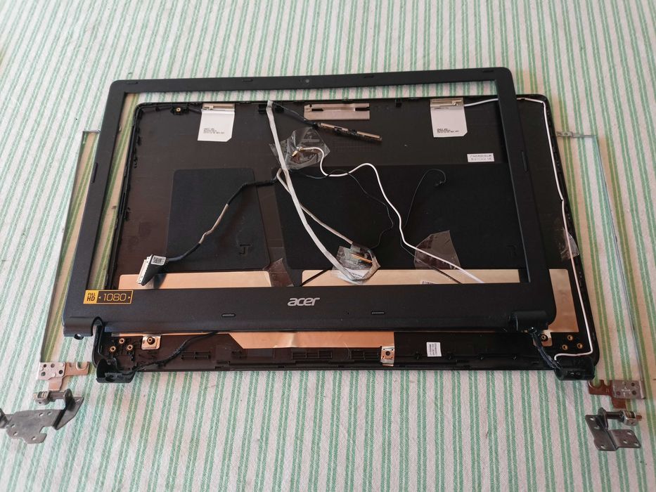 Elemente Acer E1-510 E1-532 E1-532P E1-530 E1-570G E1-572