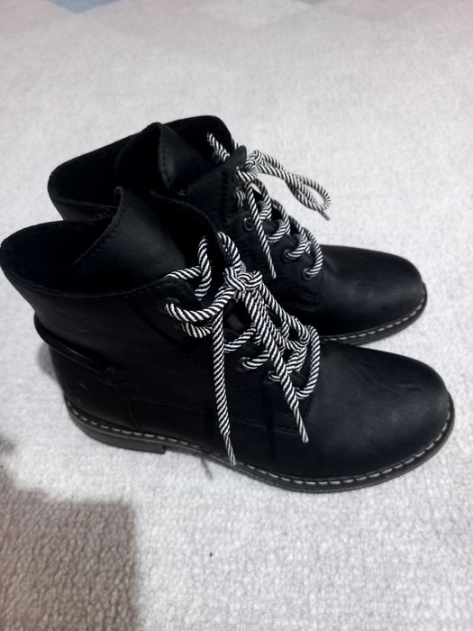 VAND 3 perechi Încălțăminte  RIEKER m.36,.IASI ,fara curierat 250 RON