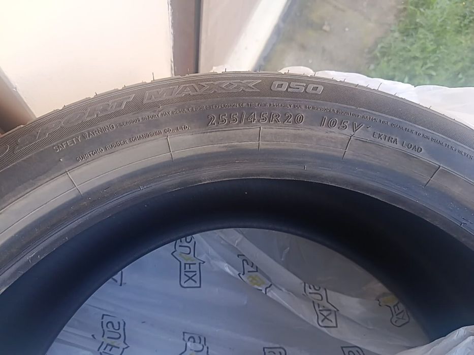 Комплект шин продам