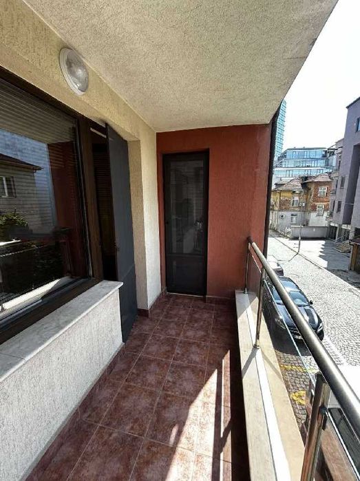 Четиристаен имот в кв.Иван Вазов