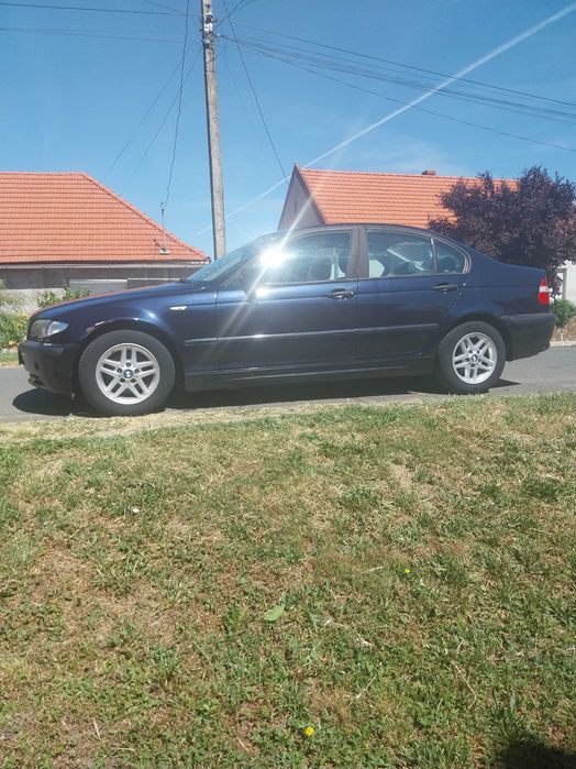 Autoturism bmw sechend