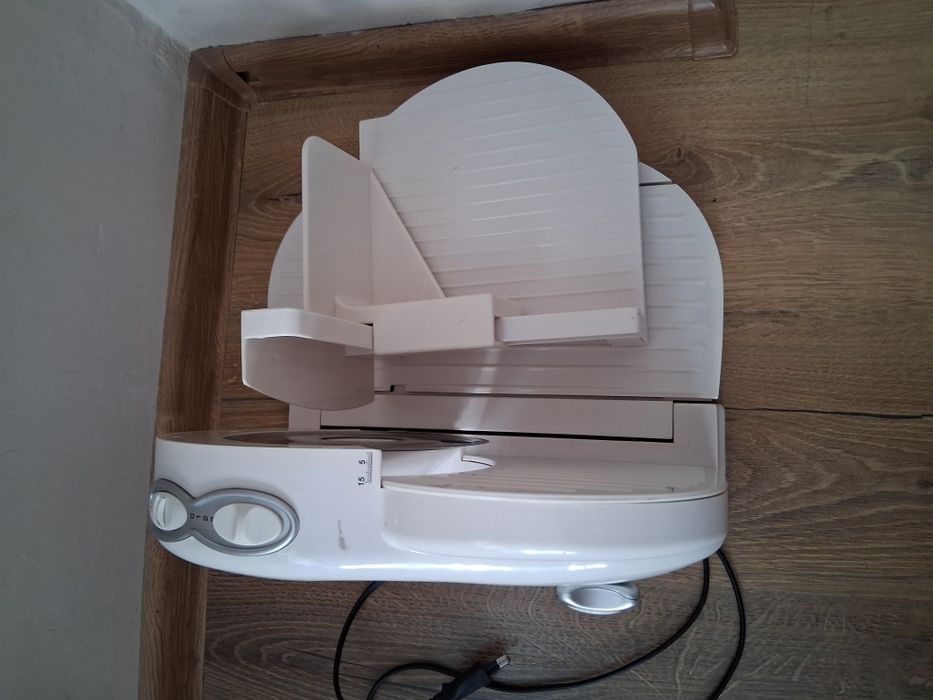 Електрическа машинка за рязане