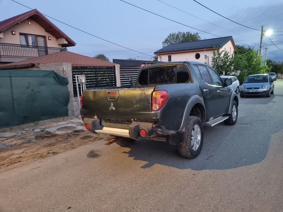 Dezmembrez Mitsubishi l200 din 2007 pana în 2014