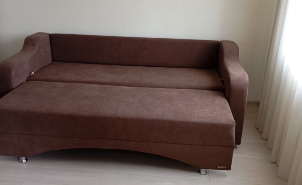 Canapea extensibilă nouă ! confortabilă și elegantă !