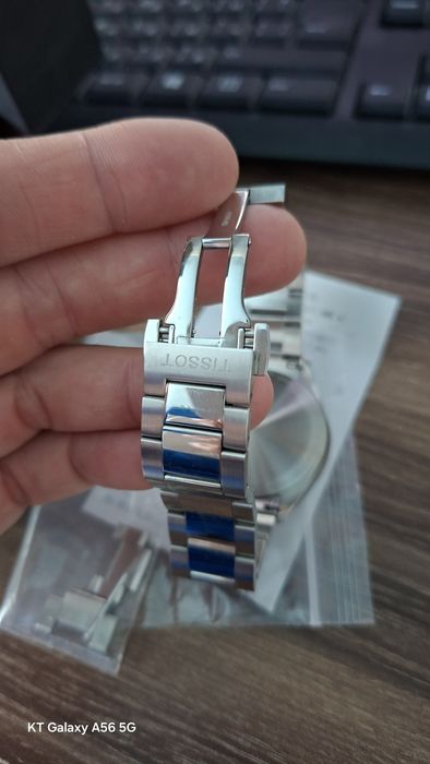 Часовник TISSOT като нов