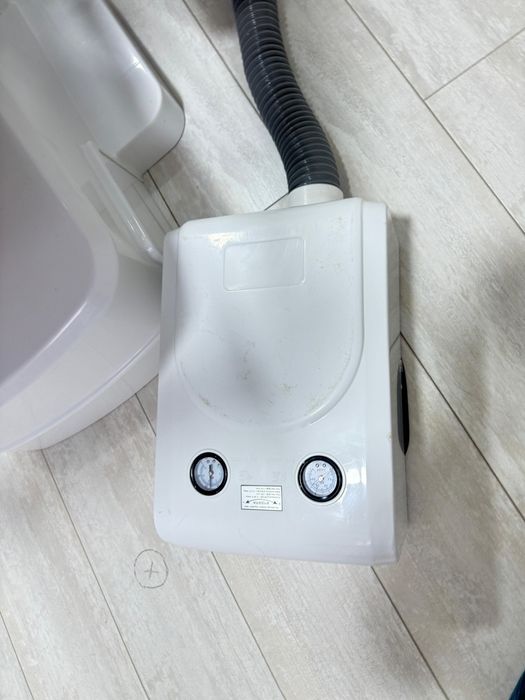 Продается стоматологическая кресло Срочно!