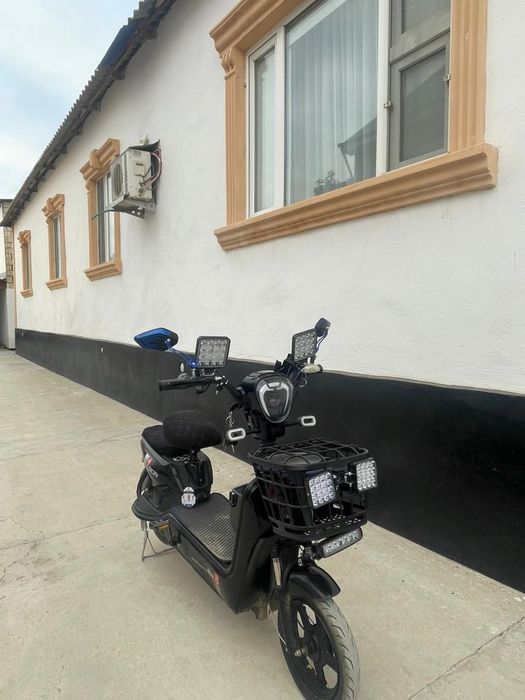 Скутер SK8 350w.