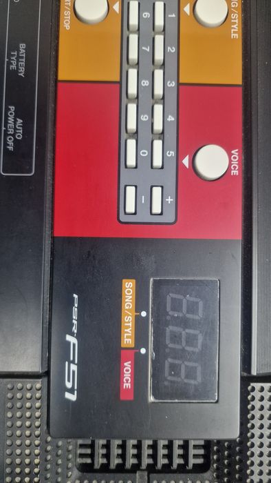 Синтезатор YAMAHA PSR`F51