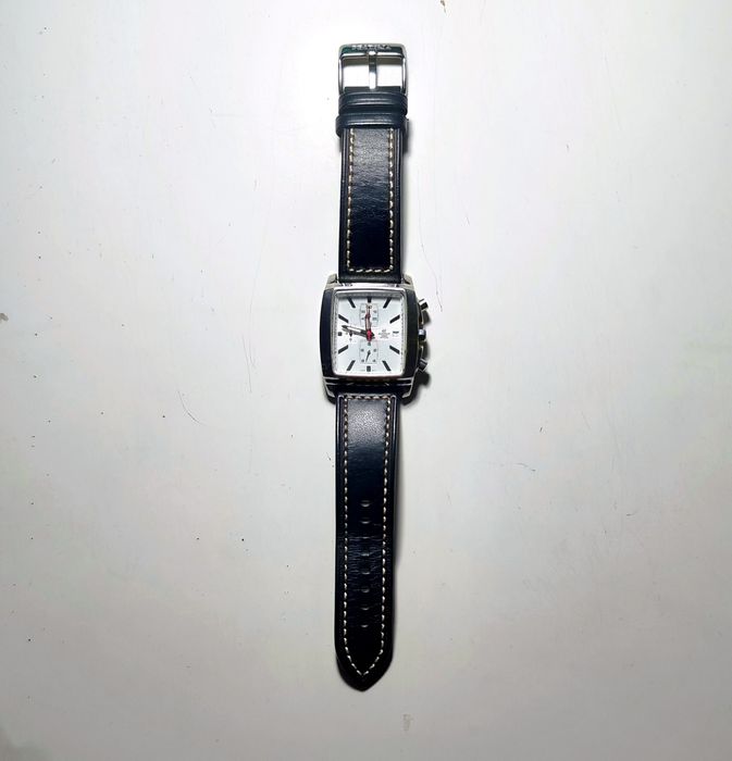 Ceas Casio Edifice original – cronograf – necesita baterie