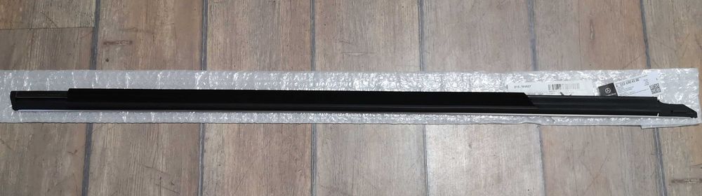 Лайстни за вратите на Мерцедес S klasa W 222   2018