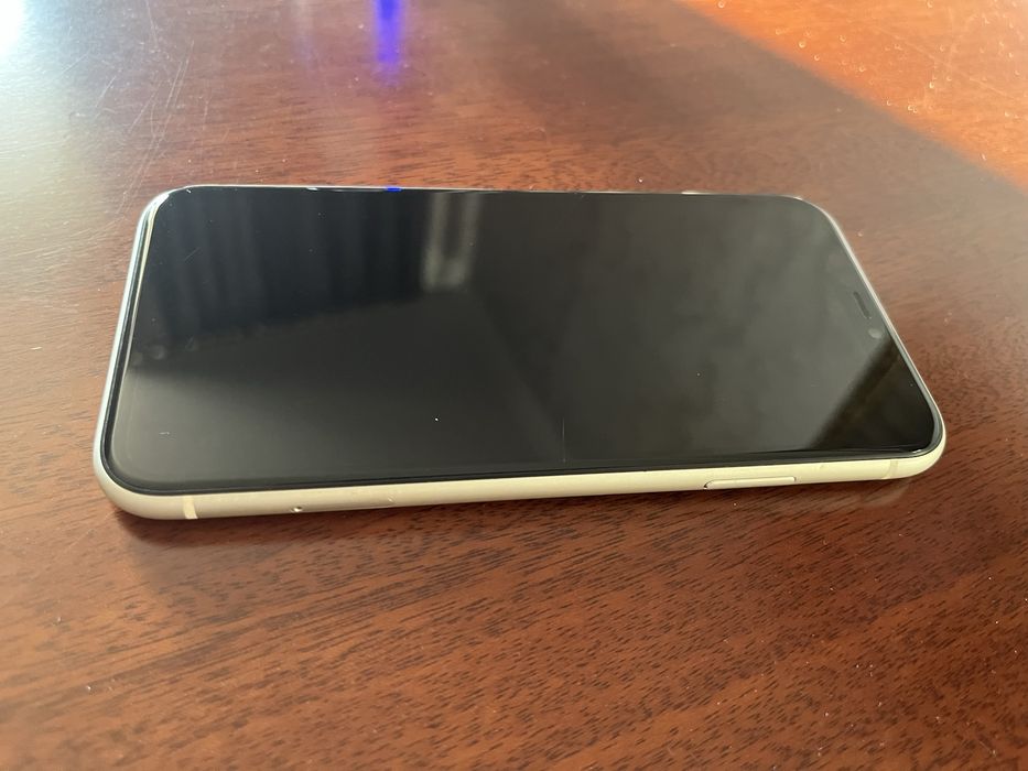 Iphone 11 128гб 63%