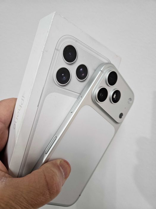 Iphone 17 Pro, 1 Tb, neverlock, 1 ciclu la cutie.