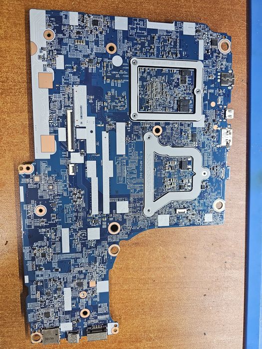 Плата NP50RN на Gigabyte G5 KF5